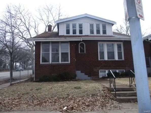 5488 Arlington Ave, Saint Louis, MO 63120