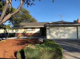 985 San Ramon Ct, Mountain View, CA 94043
