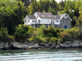 42 Elden Point Rd, Bailey island, ME 04003