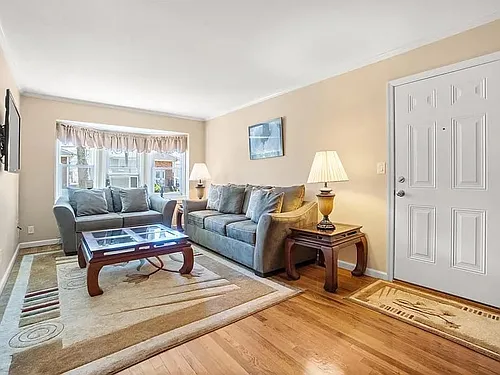 38 Briarwood Rd #2 Photo 1