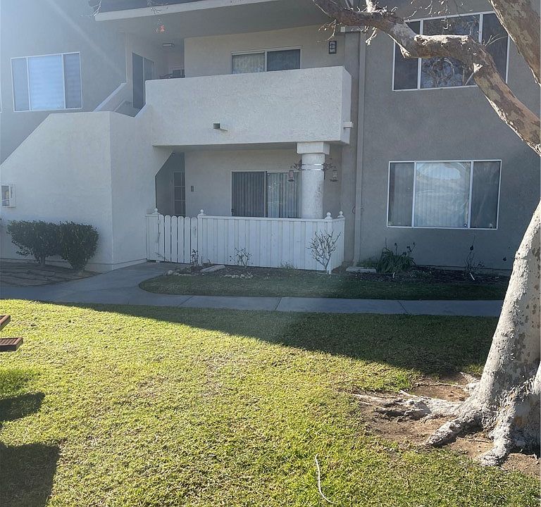 1st image of 24435 Valle Del Oro Unit 101