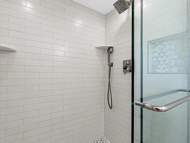 7801 Ridgewood Ave #1 — Photo 22