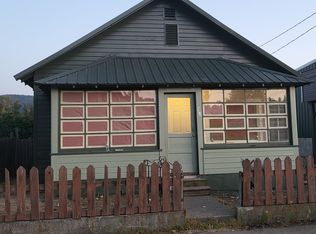 718 E 1st St, Cle Elum, WA 98922