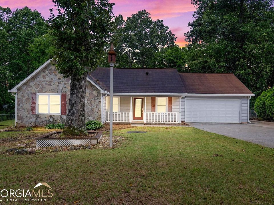 1st image of 220 Water View Dr