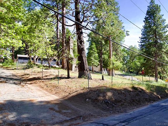 3rd image of 32065 Hunsaker way