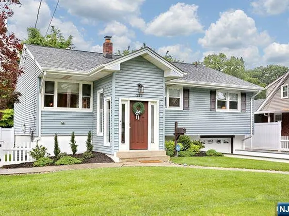 233 Highland Ave, River Vale, NJ 07675