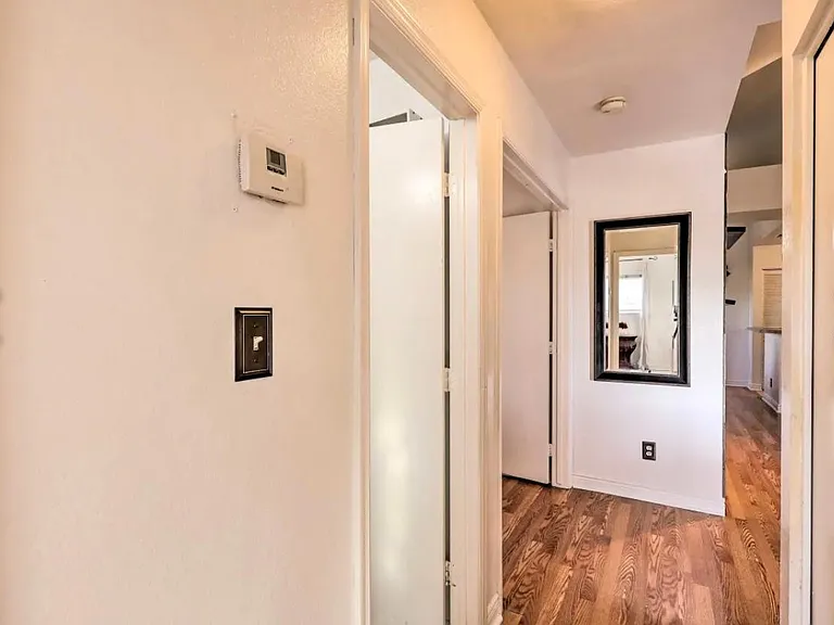4201 N 20th St #2 — Photo 25