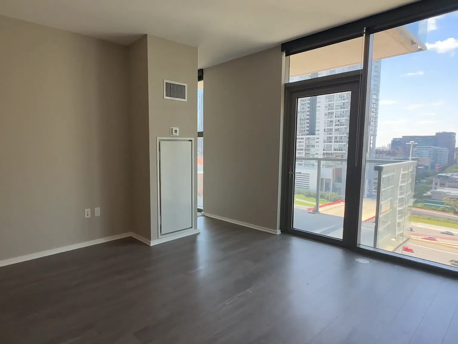 623 W Washington Blvd — Photo 4