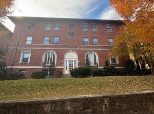 903 W University Pkwy UNIT 101, Baltimore, MD 21210