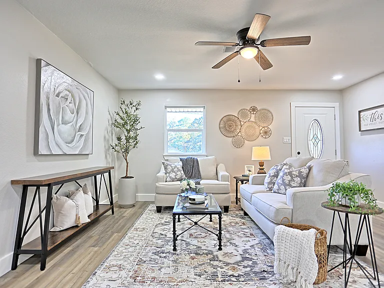 704 Natchez River Cir — Photo 9