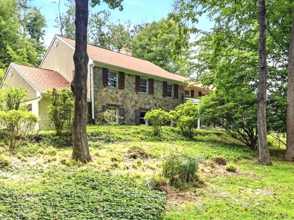 373 Ivy Ln, Glen Mills, PA 19342