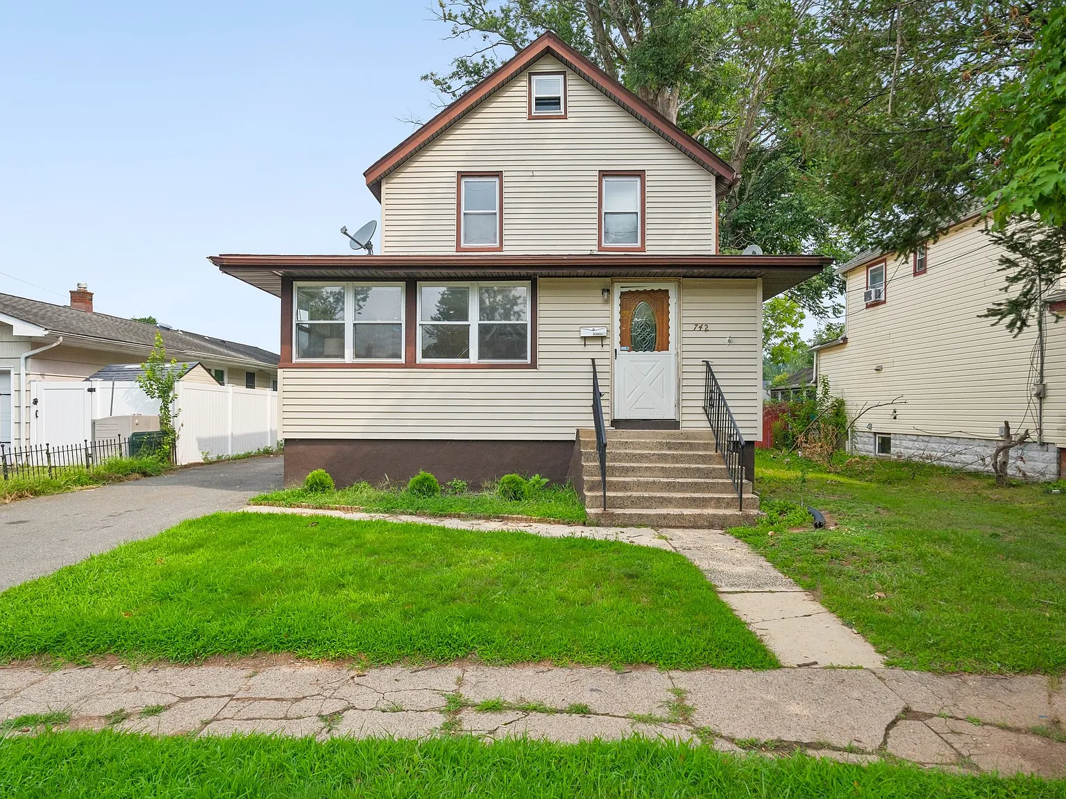 4 bed, 1781 sqft, $3,600 — Photo 1