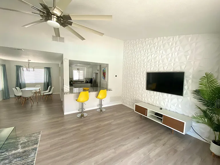 67200 Tamara Rd — Photo 39