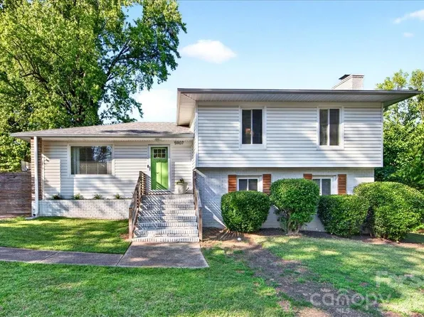 5907 Bluebonnet Rd, Charlotte, NC 28212