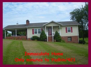 155 Briarlea Dr, Ronda, NC 28670