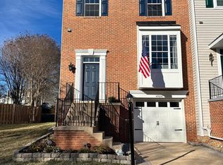 47634 Comer Sq, Sterling, VA 20165