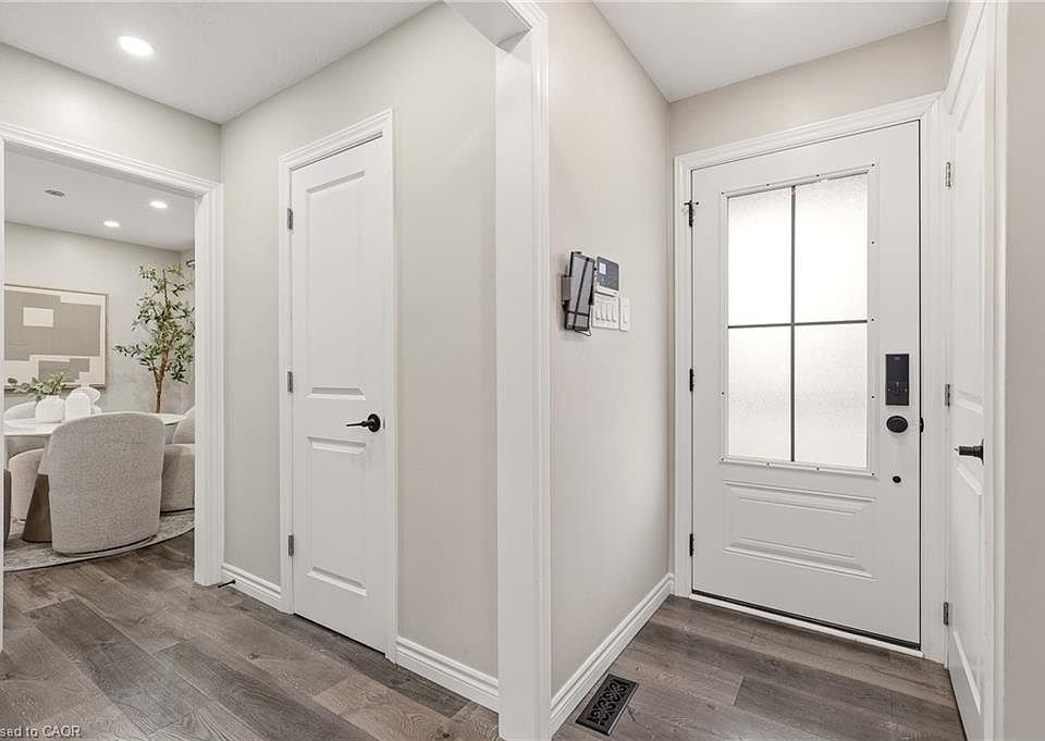 1st image of 1191 Limeridge Rd E