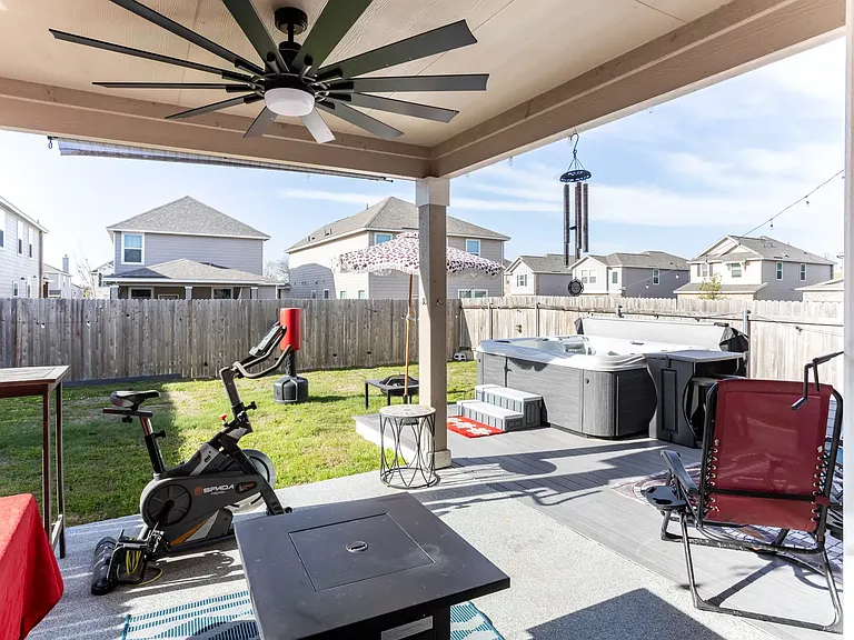 1133 Aronia Ln — Photo 9