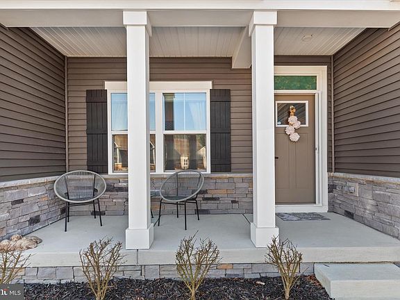 4th image of 26119 Tributary Blvd