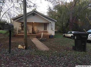 104 6th Ave, Athens, AL 35611