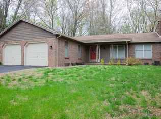 9201 Fischer Rd, Evansville, IN 47720