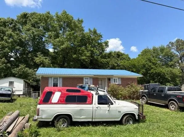 79 Big Oak Dr, Anniston, AL 36207