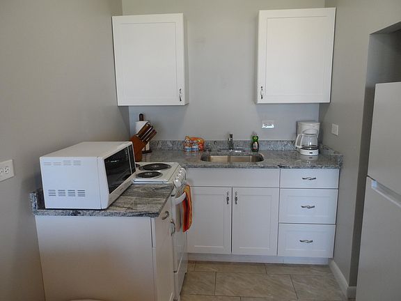 5th image of 298 Sapphire Hill Vlg