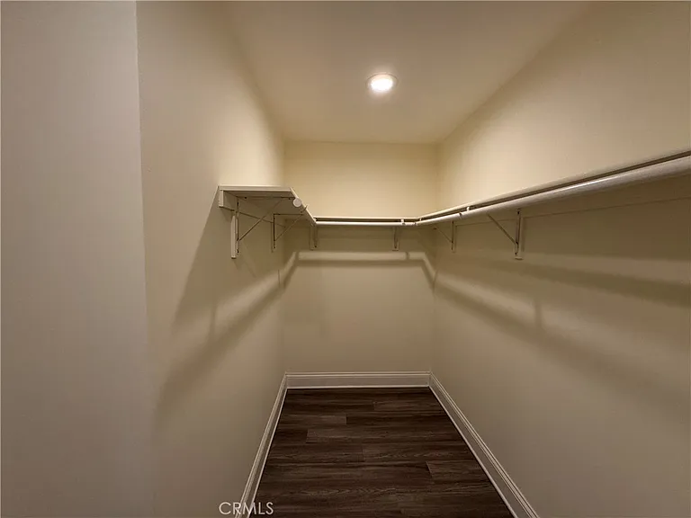 14934 Burbank Blvd #102 — Photo 19