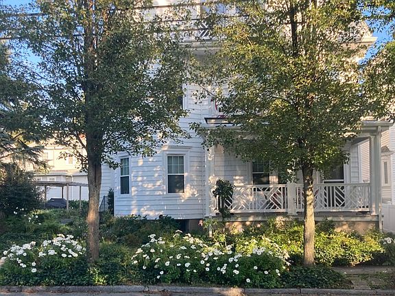 4th image of 11 W Elm Ave #2