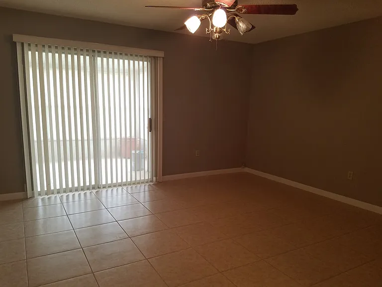 242 Winter Ridge Blvd — Photo 6