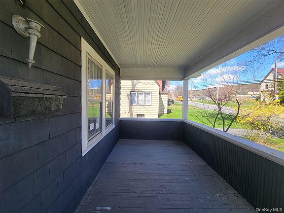 5th image of 104 Buckley Street