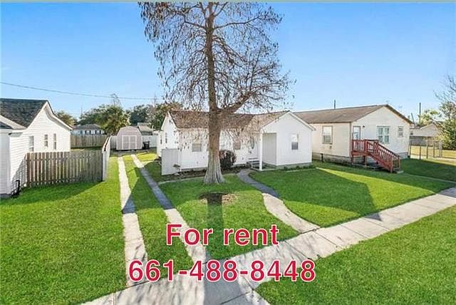 1st image of 7 Carroll Dr #1