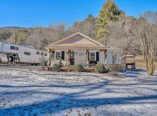 2747 Mountain View Church Rd, Blue Ridge, VA 24064