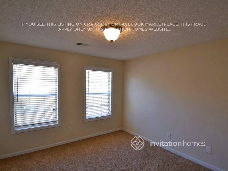121 Hunters Chase — Photo 5