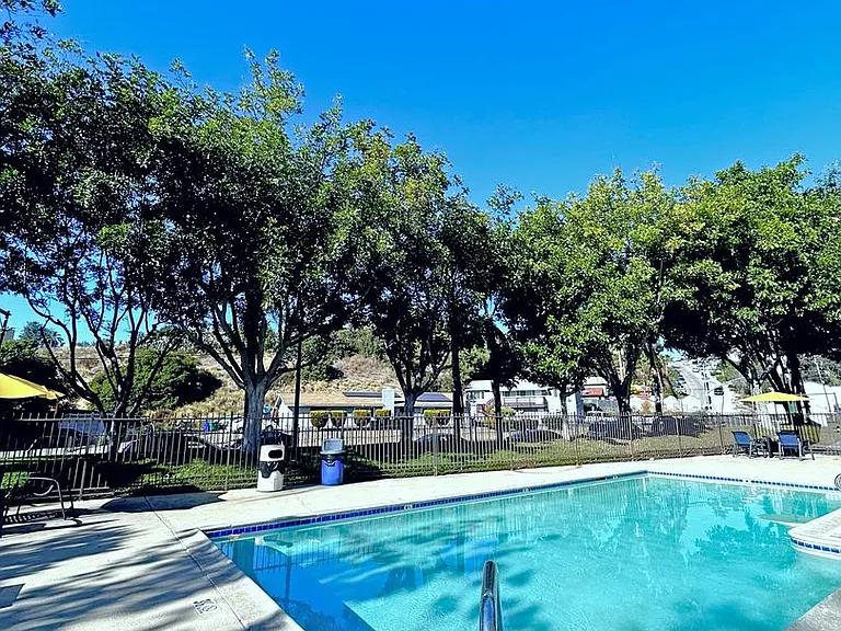 The Ridge Apartments in City Heights — Photo 15