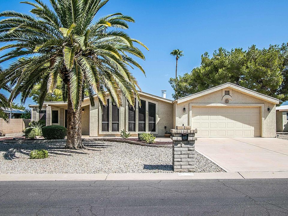 1st image of 9119 E Cactus Ln S