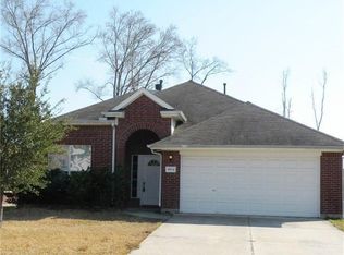 6834 Atasca Creek Dr, Humble, TX 77346