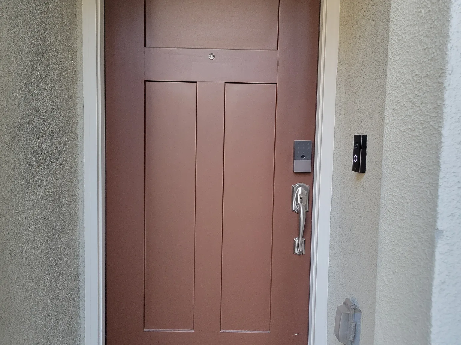 3 bed, 2.5 bath, 1410 sqft, $3,190 — Photo 3