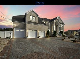 79 Cedar Run Rd, Bayville, NJ 08721