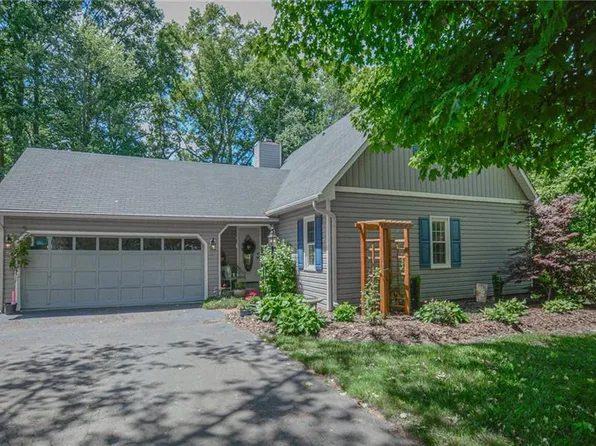 344 Lewisville Trails Rd, Lewisville, NC 27023