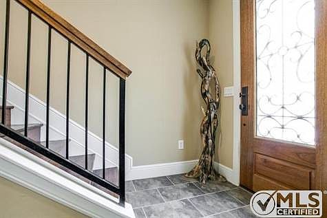 3rd image of 3200 Ross Ave APT 12