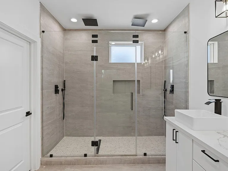5303 Wylie St #A — Photo 7