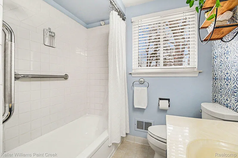 Thumbnail 15