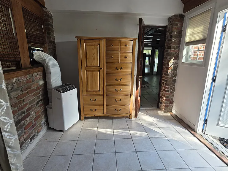 411 47th Ave N #2 — Photo 9