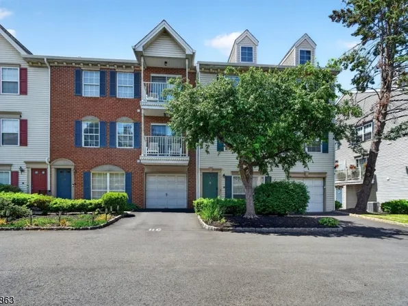 5 Krueger Ct, Newark City, NJ 07103