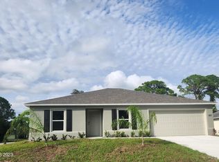 903 Zamora St SE, Palm Bay, FL 32909