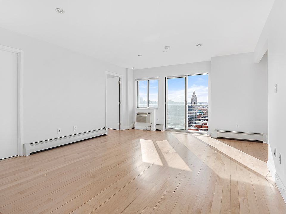1st image of 378 Baltic St APT 11A