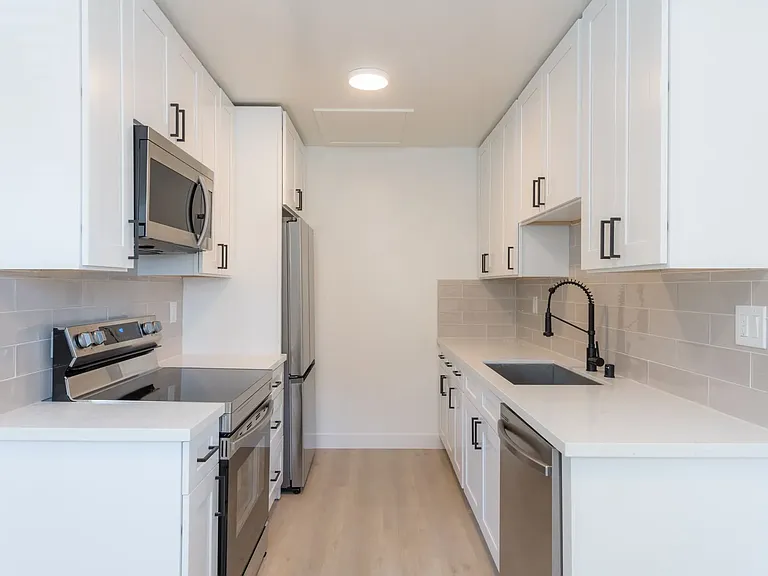 3135 Ivy St #4 — Photo 9