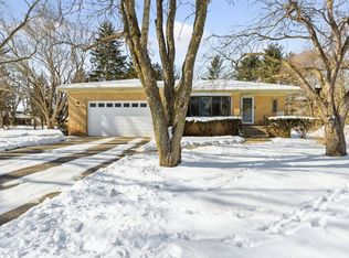 26134 N Orchard Rd, Barrington, IL 60010