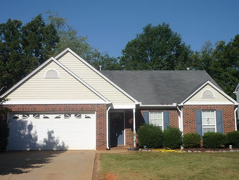 1st image of 255 W Pheasant Hill Dr